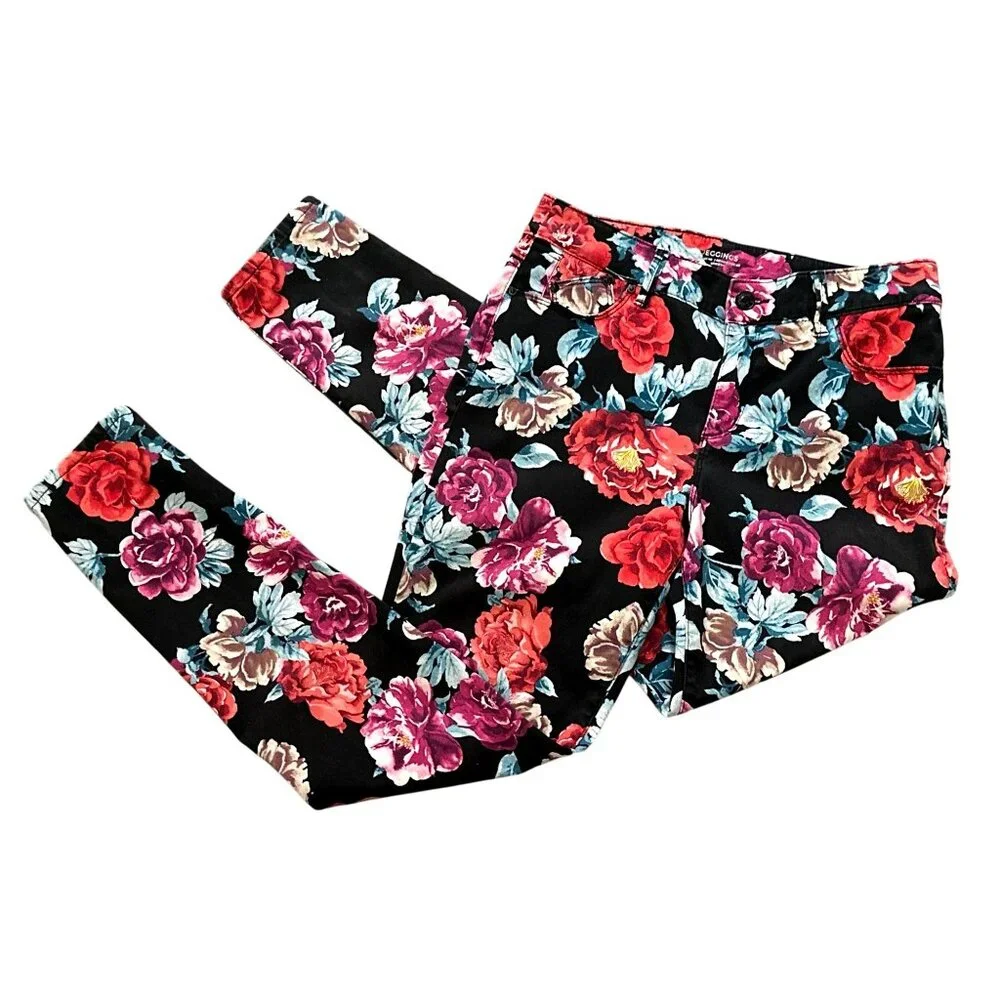 Chicos Floral Skinny Jeggings Pants Ankle Black Red Vibrant Roses Stretch Size 4 - Picture 12 of 13